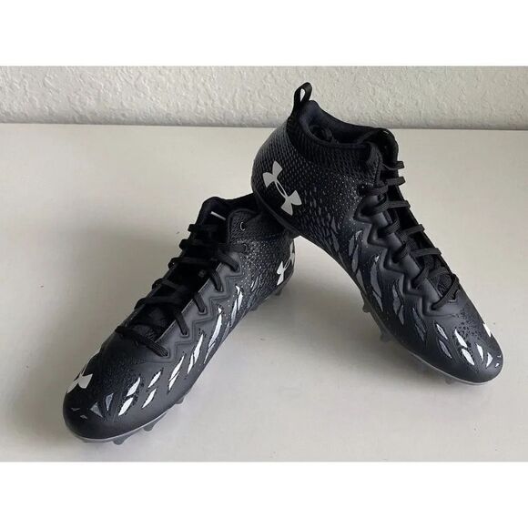 Men's Sz 12.5 Under Armour Spotlight UA Football Cleats Black 3023963-001 NEW - Picture 1 of 9